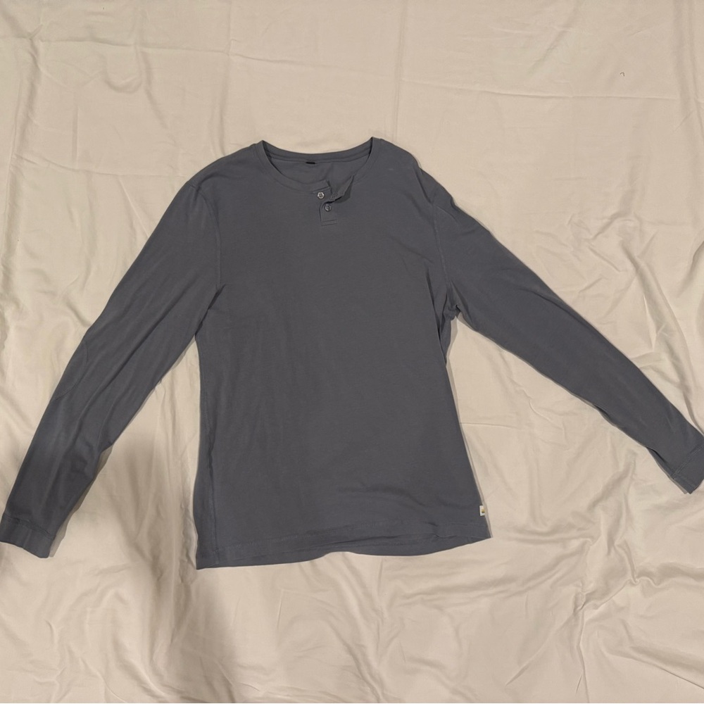 Gray Long Sleeve Vuori Shirt